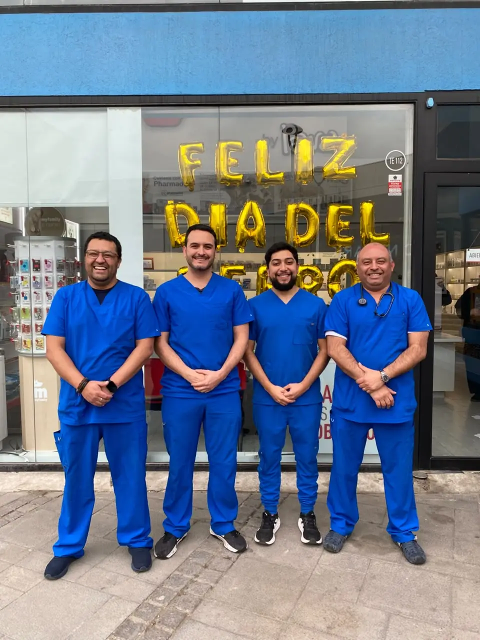 Equipo de médicos veterinarios de SocialVet