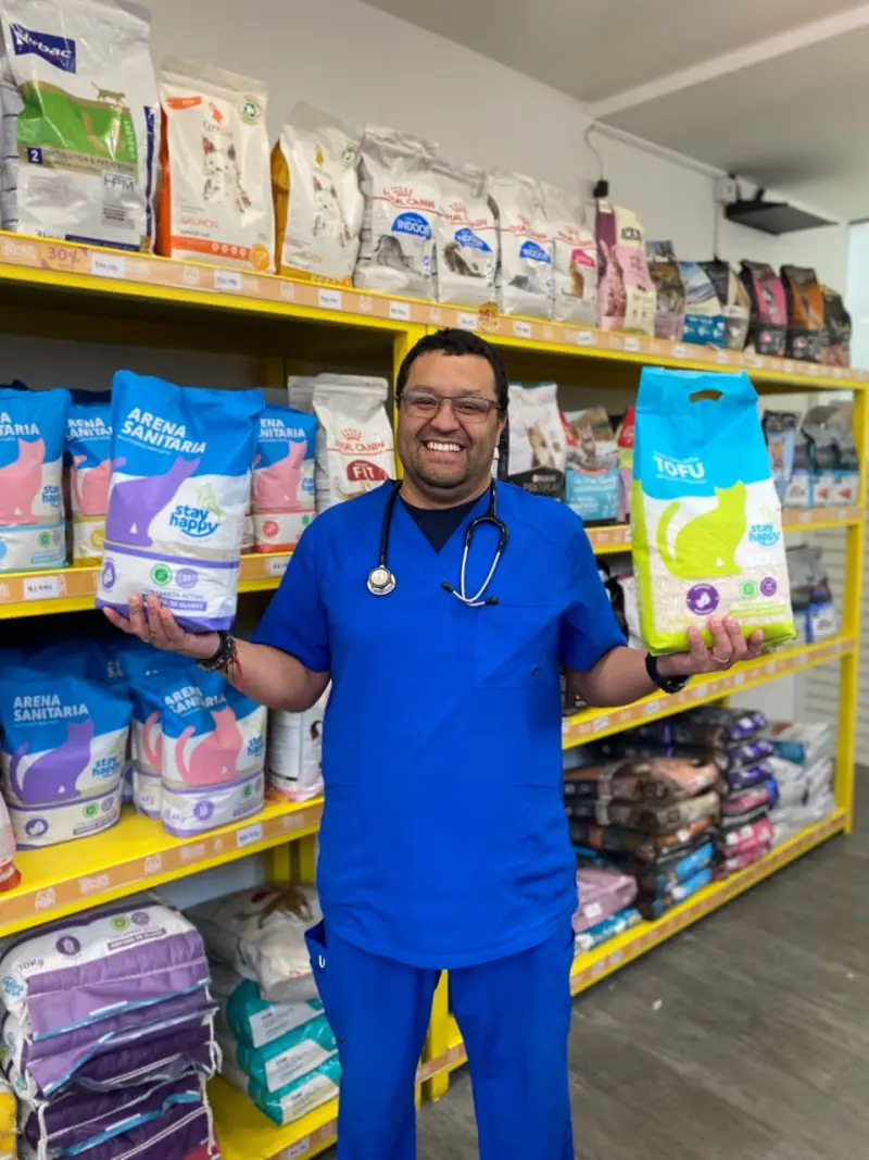 Petshop SocialVet by Pawal — alimentos y arena para mascotas